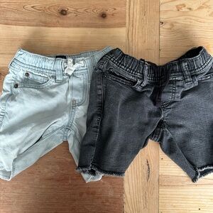 Gap Toddler size XS  Denim Shorts - Black and Light Blue